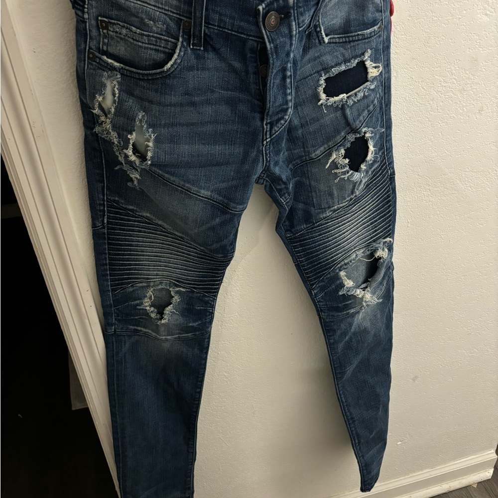 MENS true Religion Ripped Jeans
